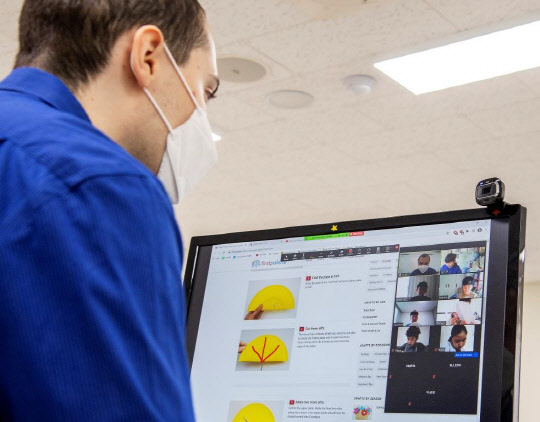 서울 용산구는 구 꿈나무종합타운에서 원어민 외국어교실을 운영하고 있다.[사진=용산구]